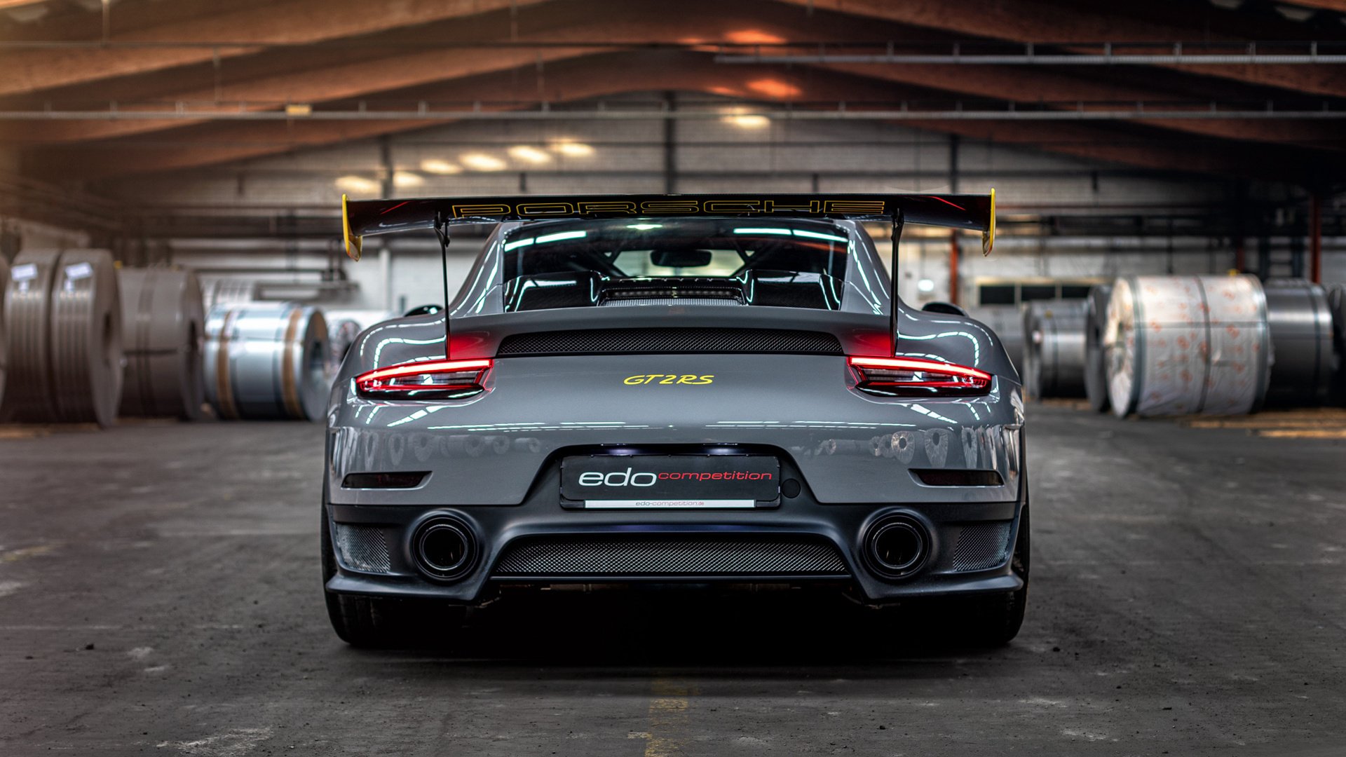 意甲比赛紧张激烈，精彩场面不断涌现，意甲赛事集锦